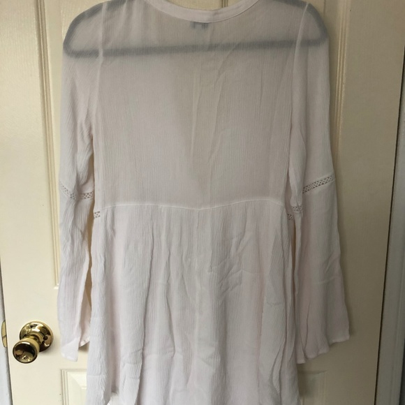 Tobi White Plunging Shift Dress || Cute Boho Chic - Picture 5 of 5